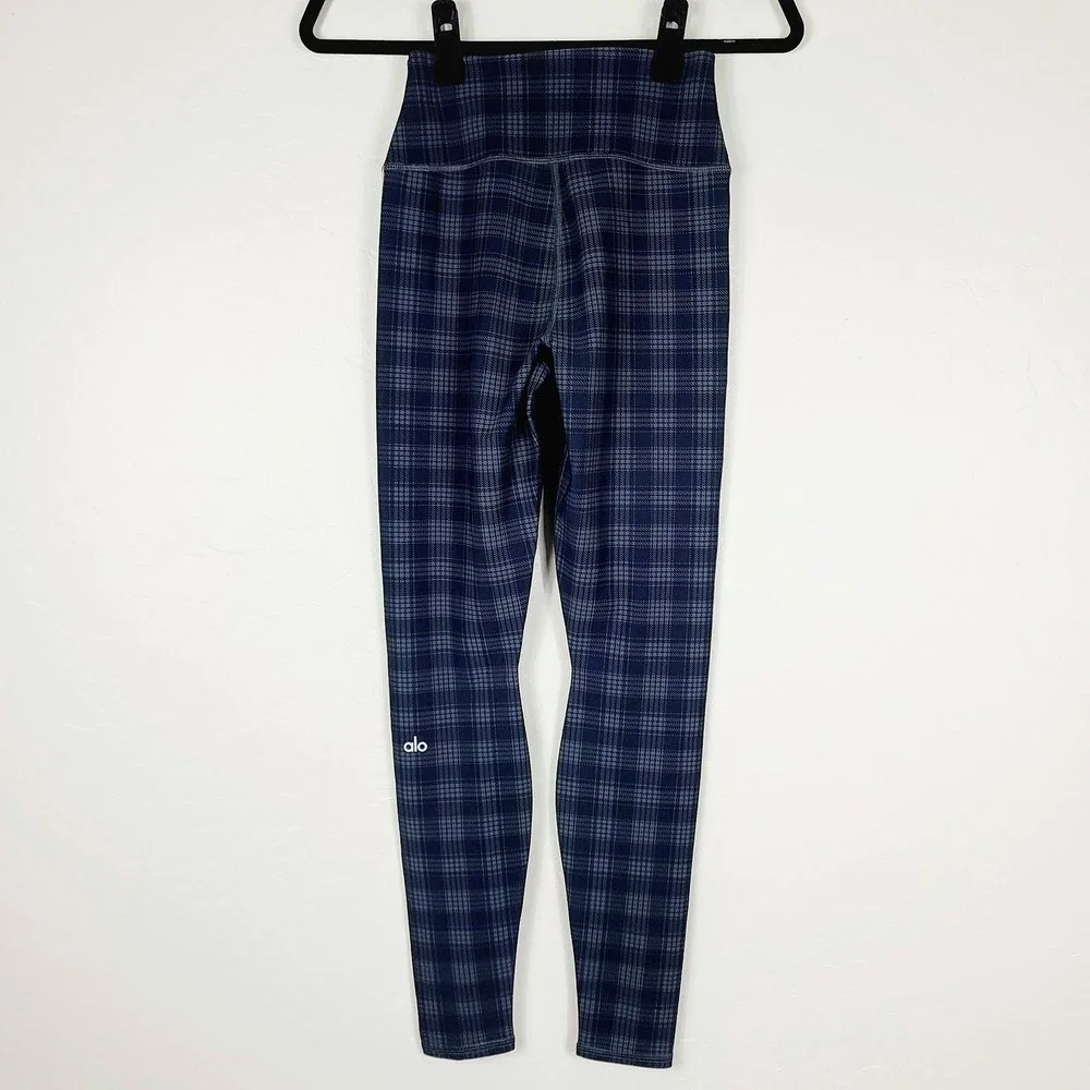 NEW Alo Yoga Occasion Leggings S Black Gray Plaid Reflective Stripe High-Waist - Picture 5 of 9